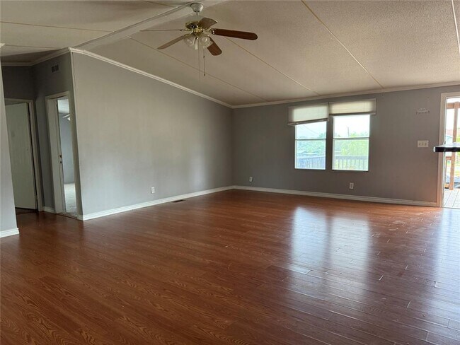 Foto del edificio - 1110 Grandview Dr
