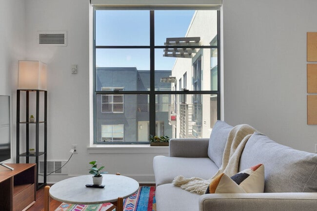 Foto del edificio - 355 Berry St