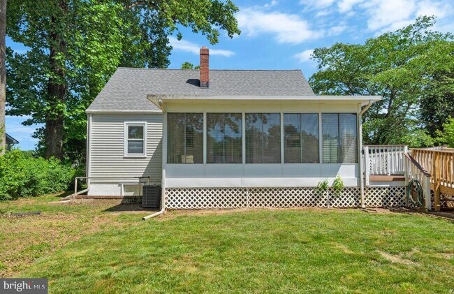 Foto del edificio - 4038 Poplar St