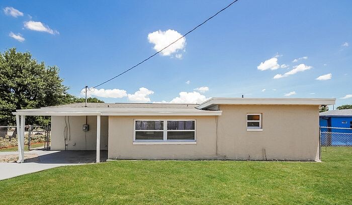 Foto principal - 4232 Gaither St