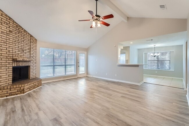 Building Photo - 1304 Seabrook Dr