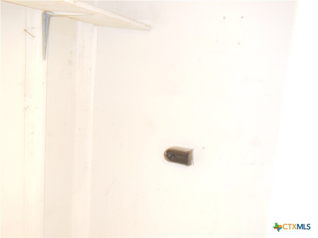 Foto del edificio - 1022 Clover Cir