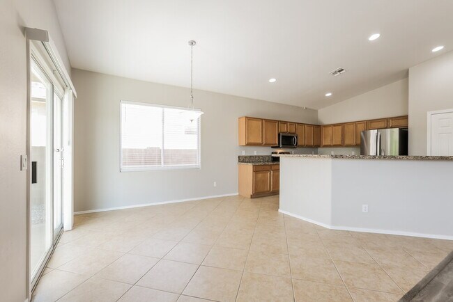Foto del edificio - 18509 W Caribbean Ln
