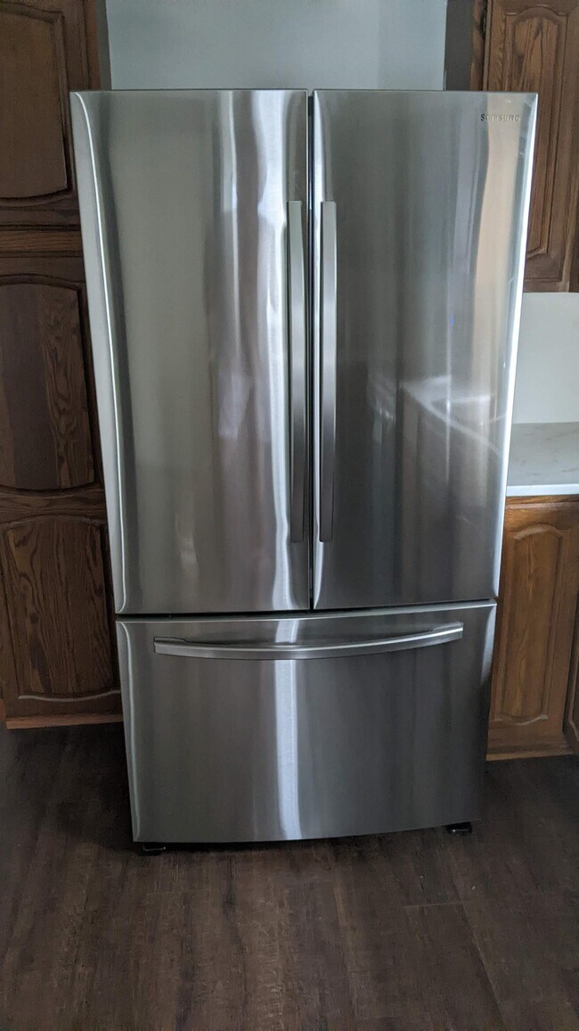 1203 W 10th St, Cedar Falls, IA 50613 House Rental in Cedar Falls, IA