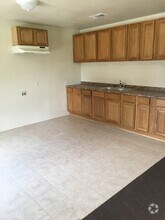Building Photo - 4702 Gloria Cir