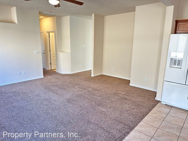 Foto del edificio - 2 br, 2 bath House - 873 Golden Yarrow Trail