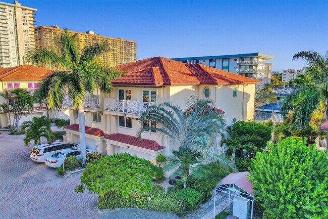 Foto del edificio - 3942 NE 171 St