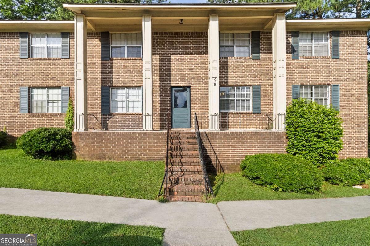 Foto principal - 99 Rhett Butler Dr