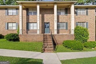 Building Photo - 99 Rhett Butler Dr