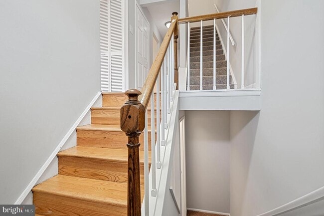 Building Photo - 10661 High Beam Ct