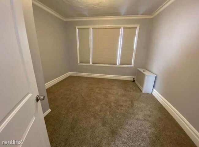 Foto del edificio - 314 Kerrigan Blvd