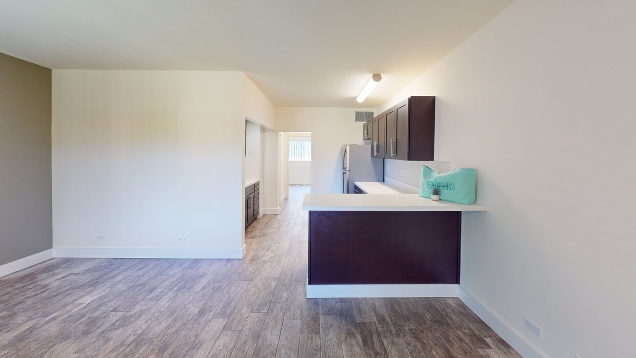Photo - Cynthia Gardens Apartments