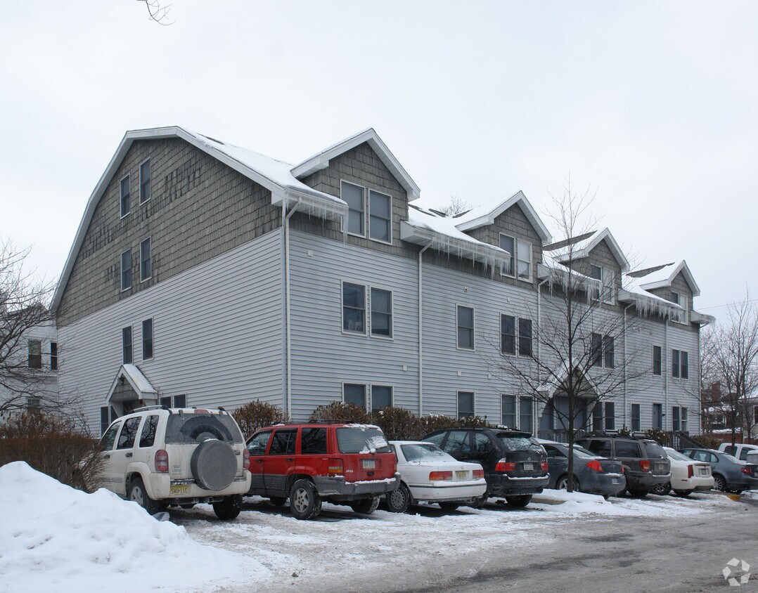 Primary Photo - Cedar Lofts