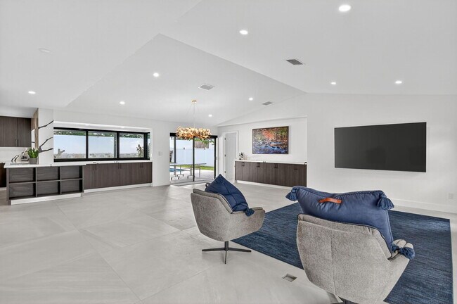 Building Photo - 20833 Sonrisa Way