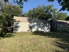 Building Photo - 1823 N Garland St