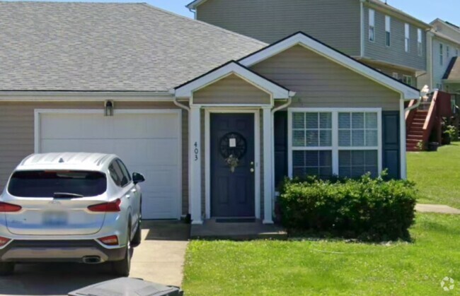Building Photo - 401 Cricket Ln