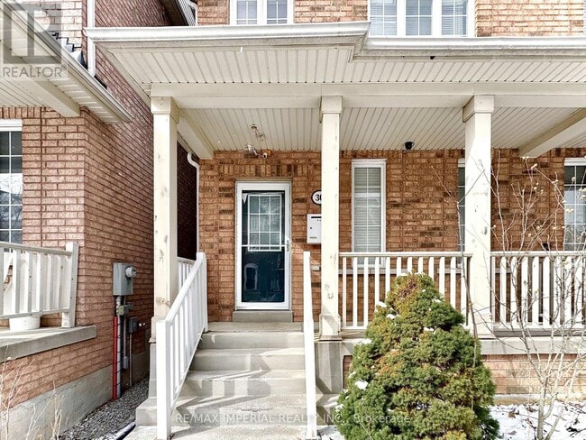 Building Photo - 30 Aldwinckle Heights