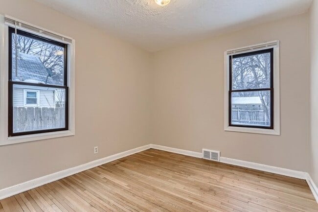 Building Photo - 5915 47th Avenue North, Crystal, MN, 55422