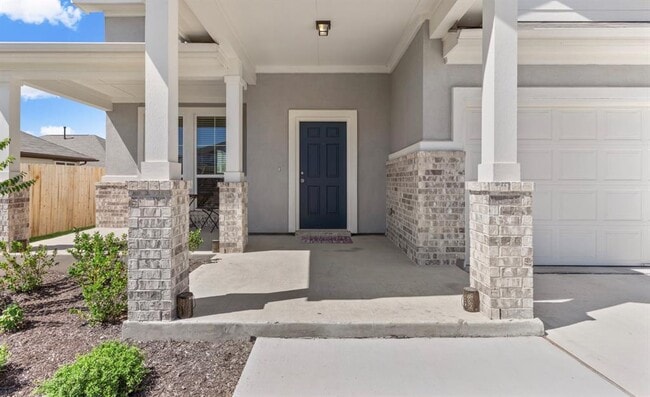 Building Photo - 246 Salt Springs Rd