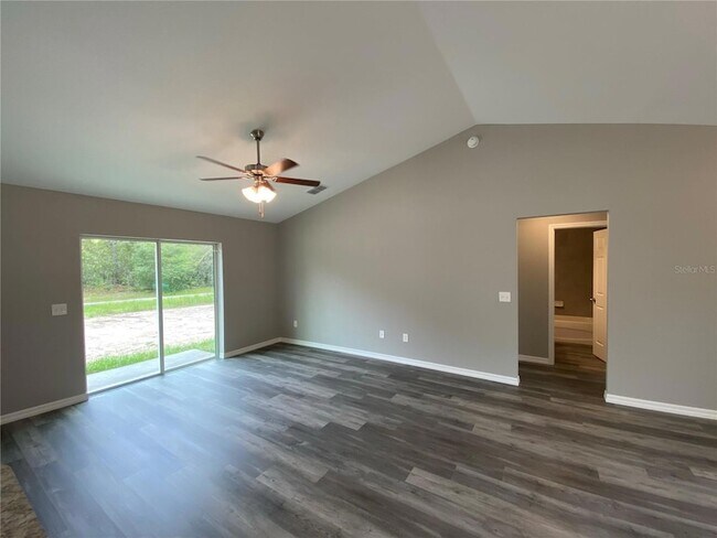 Foto del edificio - 15945 SW 57th Terrace Rd