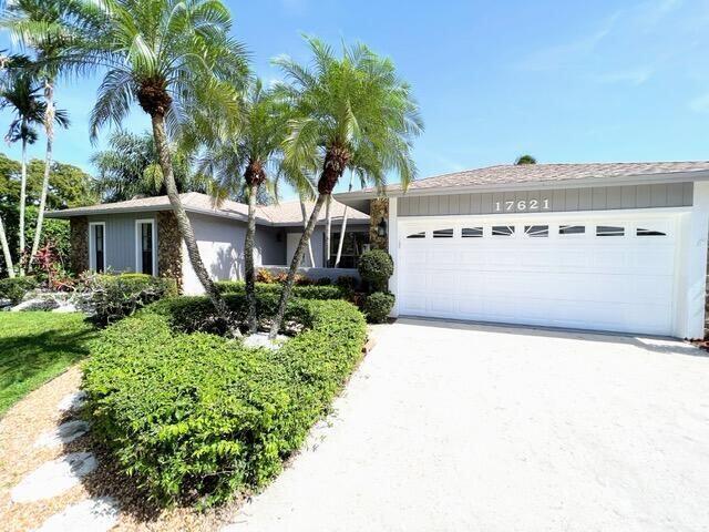 Primary Photo - 17621 Woodview Terrace