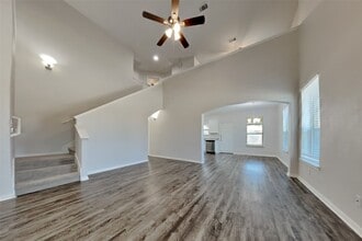 Building Photo - 22562 Valley Canyon