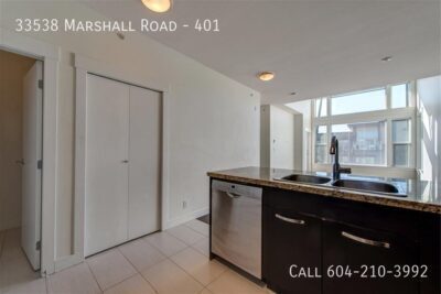 Photo du bâtiment - Top Floor Unit