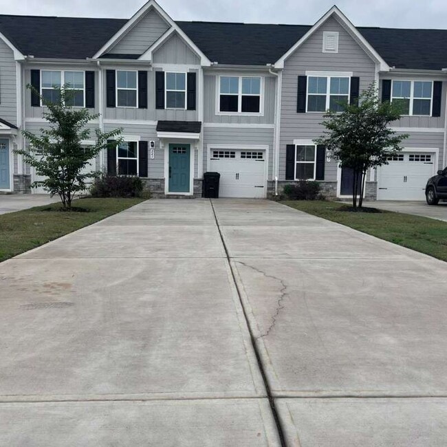 Foto del edificio - 245 Scenic Rd
