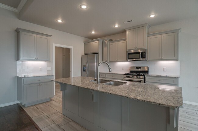 Building Photo - 3 Bedroom 2 Bath Home in Prairie Grove!