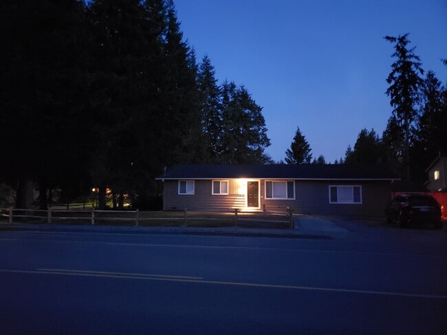 Building Photo - 4832 Cemetery Rd