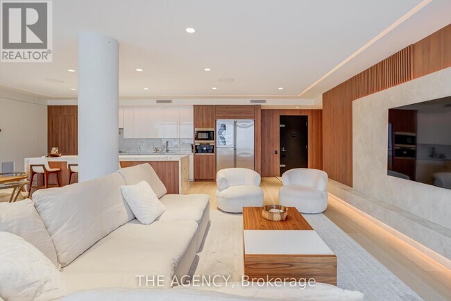 Building Photo - 75 Portland St