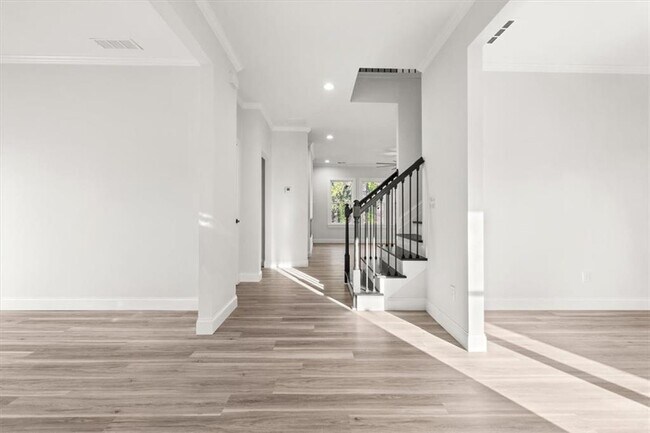 Foto del edificio - 2895 Jones Mill Rd