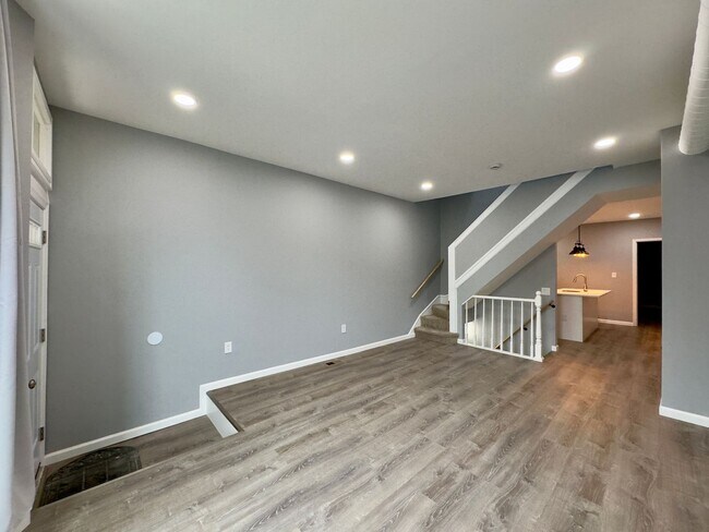 Foto del edificio - 3331 Beech Ave