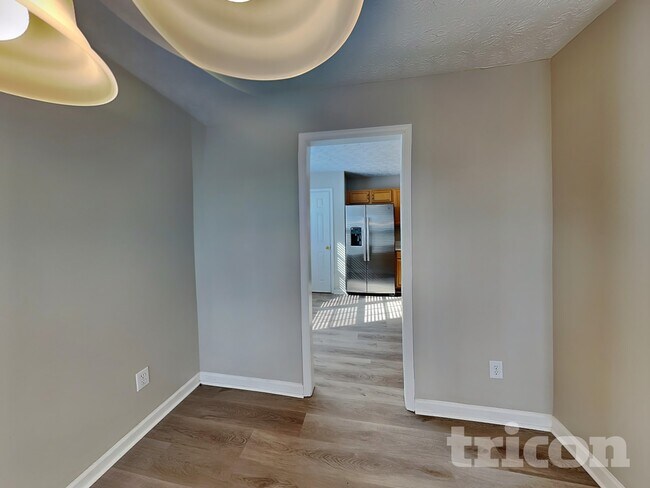 Building Photo - 1403 Westward Dr SW