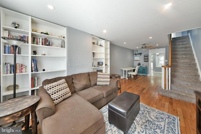 Foto del edificio - 3120 Almond St