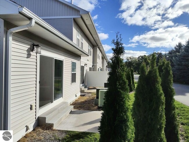 Foto del edificio - 1542 Simsbury St