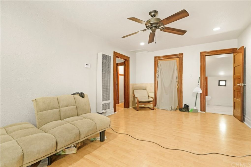 Foto principal - 4265 9th St