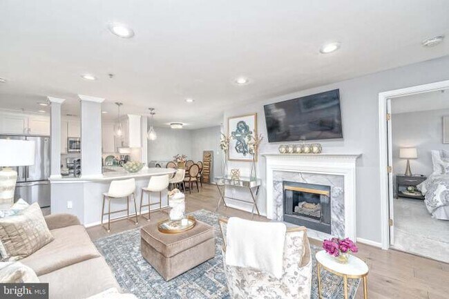 Foto del edificio - 9050 Gracious End Ct
