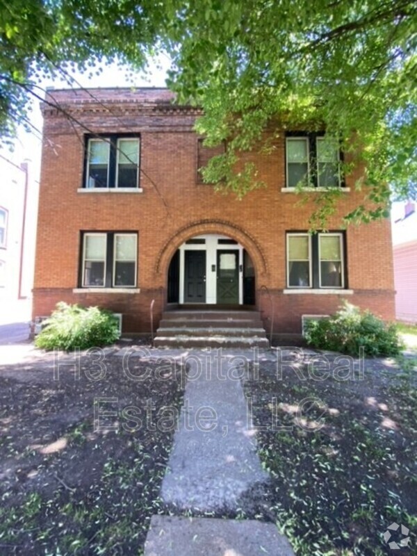 Building Photo - 2214 Edison Ave