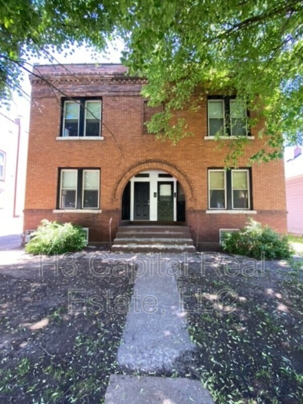 Foto principal - 2214 Edison Ave