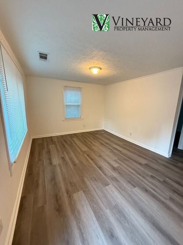 Foto del edificio - 266 Pine Crest Dr