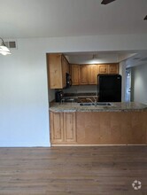 Building Photo - 3200 S Litzler Dr