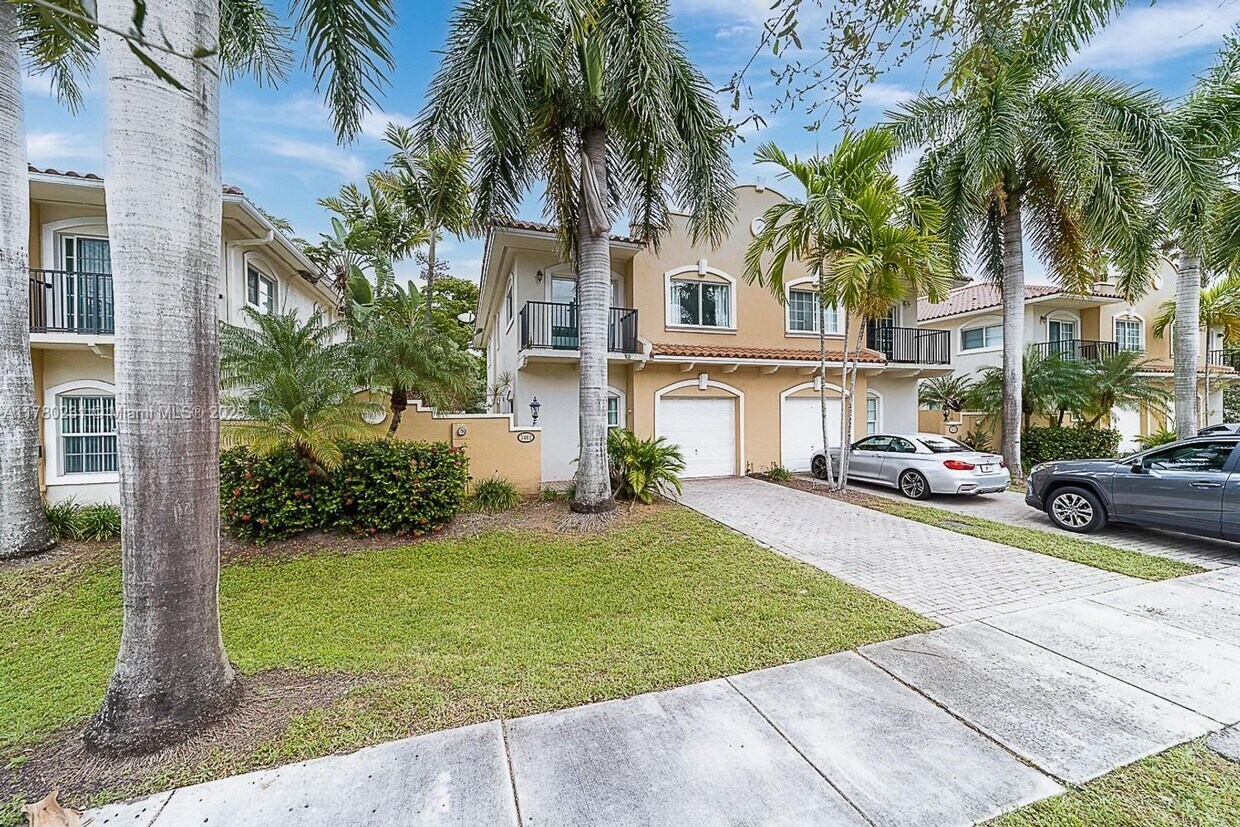 Foto principal - 3466 NW 17th Terrace