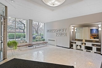 Building Photo - 135 Montgomery St