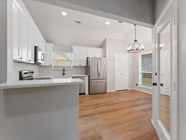 Building Photo - 3025 Morning Dove Ln