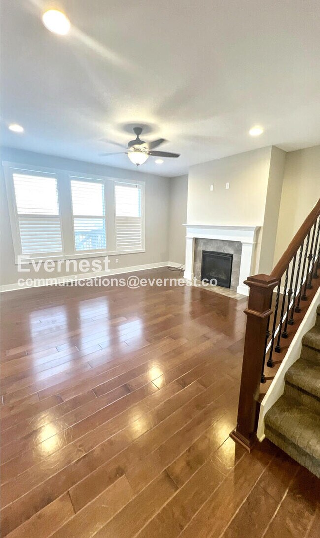 Building Photo - 509 SW Brummel Rd