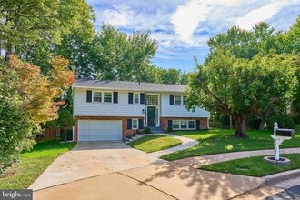 Building Photo - 2807 Schafflind Ct