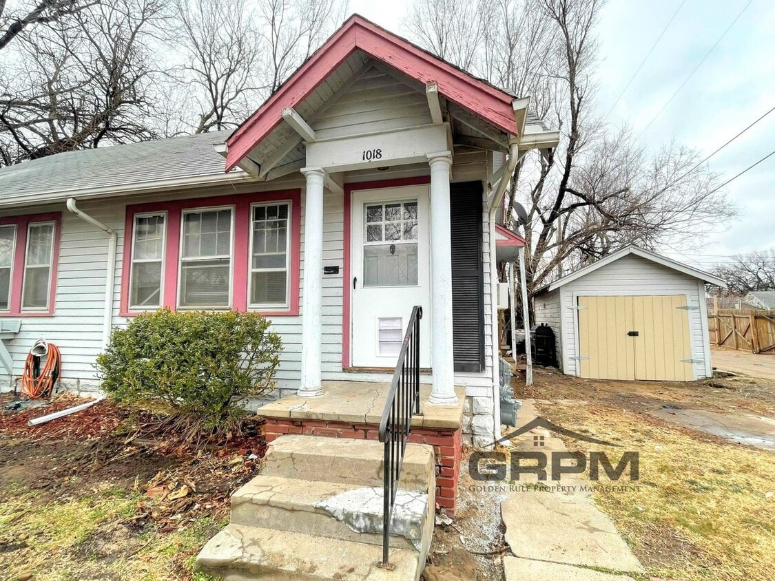 Foto principal - 1018 N Maple St