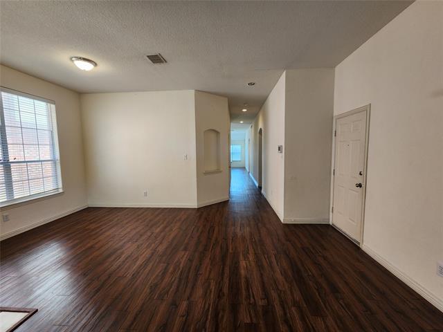 Foto del edificio - 3216 Chesington Dr