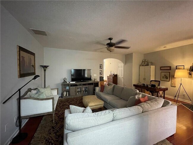 Foto del edificio - 5626 Lawley Rd